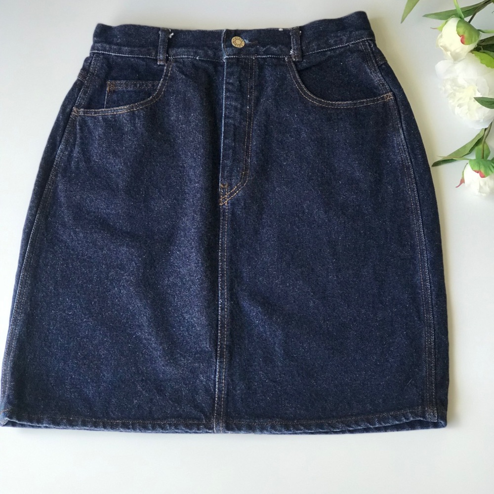 VTG Calvin Klein High Waisted Denim Skirt - Picture 3 of 4